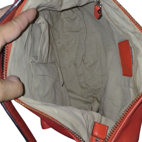 Pre-loved Coach Legacy Courtenay Hobo Bag (Missing Long Strap( - Picture 7 of 10